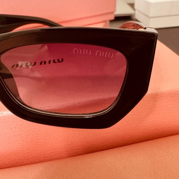 Miu Miu Glossy Black Sunglasses with Gradient Purple Lenses - Picture 7 of 8